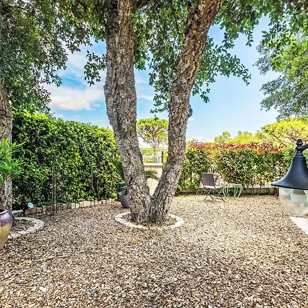 Les Parcs De Gassin-1 By Interhome بيت للعطل